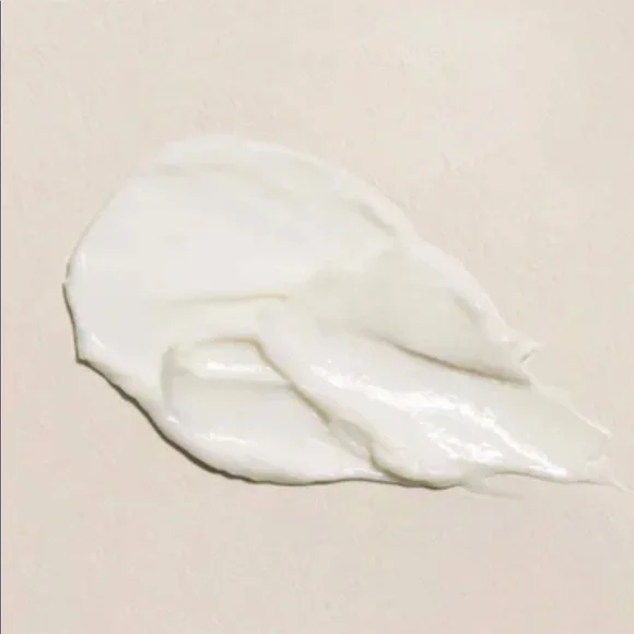 🛍NEW in Box Fleur & Bee bundle..hydrating serum & eye cream. - Picture 13 of 16